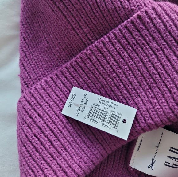 NWT Toque - Picture 5 of 5